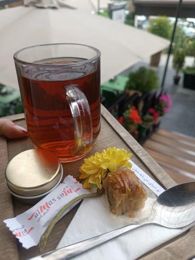 عکس هیرو کام کافه