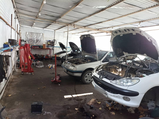 عکس تعمیرگاه خودرو مستر مکانیک 