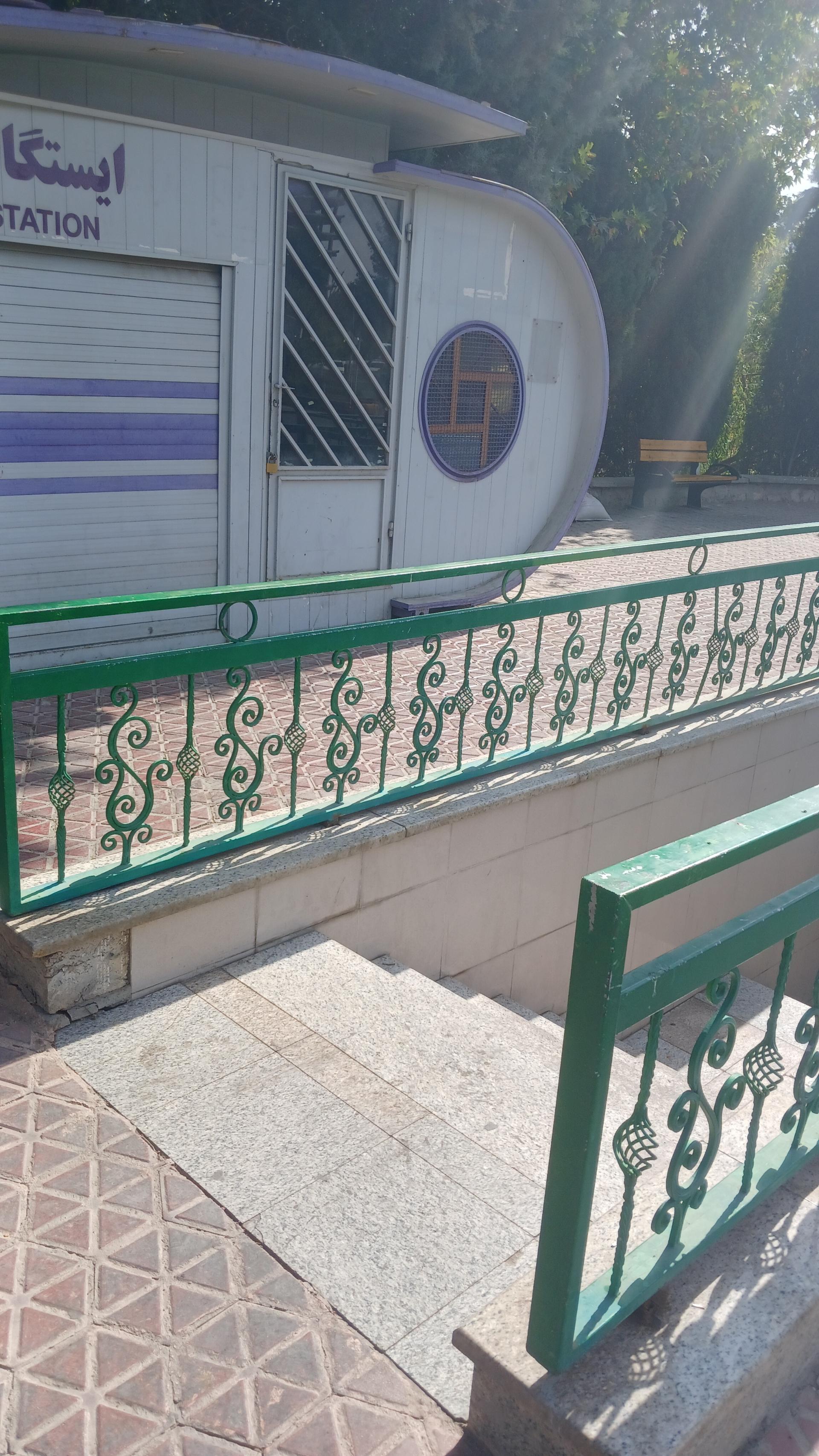 عکس توالت عمومی