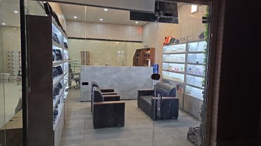 عکس بنکداری ظرف یکبارمصرف مدائن