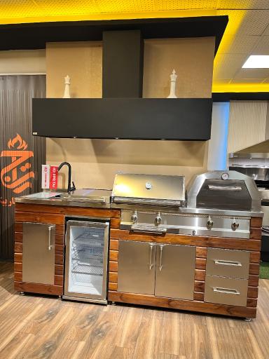 عکس شومینه و باربیکیو تاج