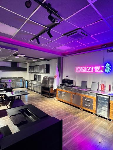 عکس شومینه و باربیکیو تاج