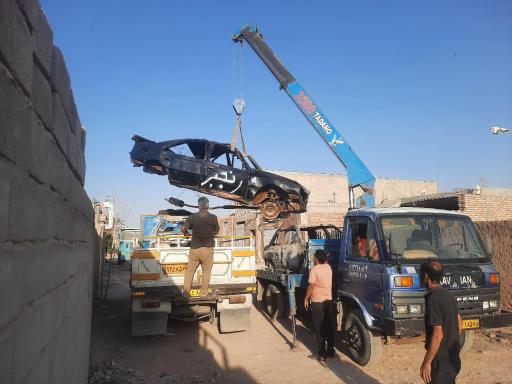 عکس پارکینگ کرمان اسقاط