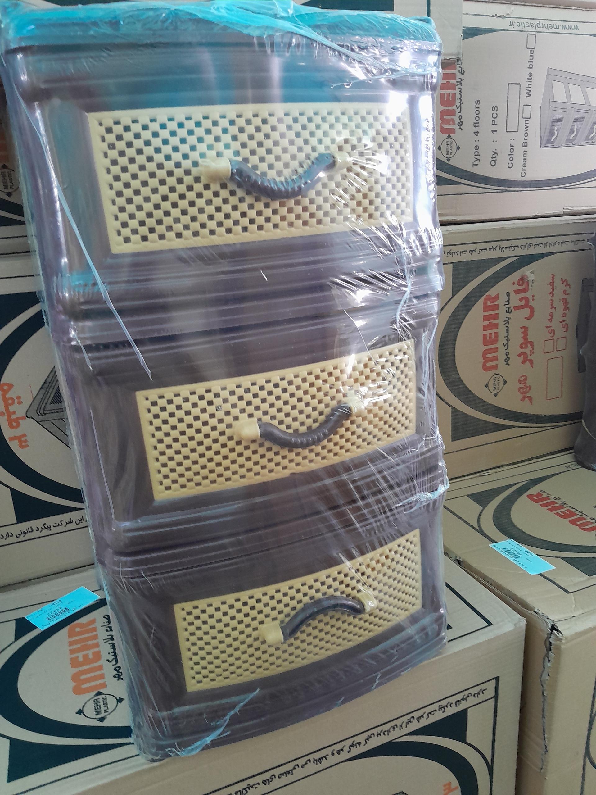 عکس پلاستیک فروشی محمدی