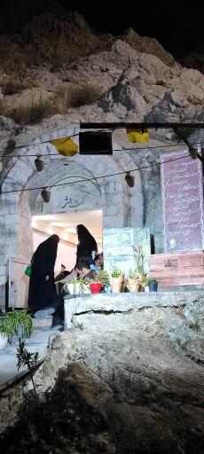 عکس فضای سبز شهدای کوی جهان