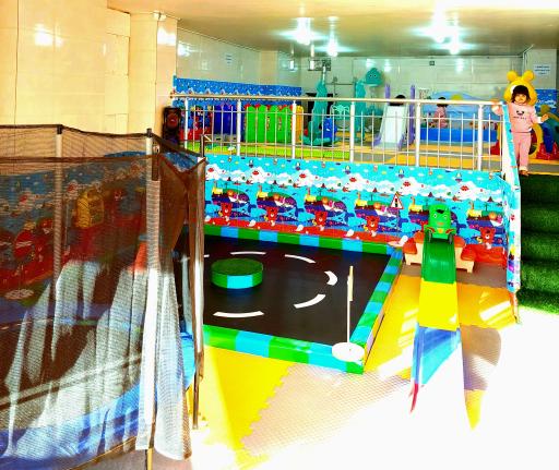 عکس خانه بازی رنگین کمان