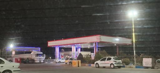 عکس پمپ بنزین مجتمع ترنج