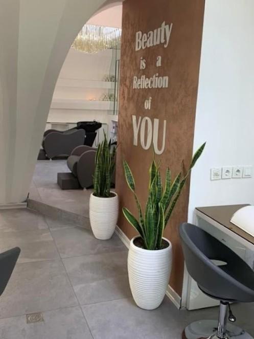 عکس سالن زیبایی گلسان