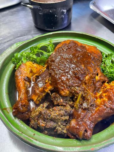 عکس رستوران سوجان (حسن شیرازی سابق)