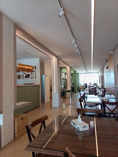 عکس رستوران سوجان (حسن شیرازی سابق)