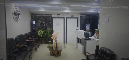 عکس مرکز لیزر دکتر منادی
