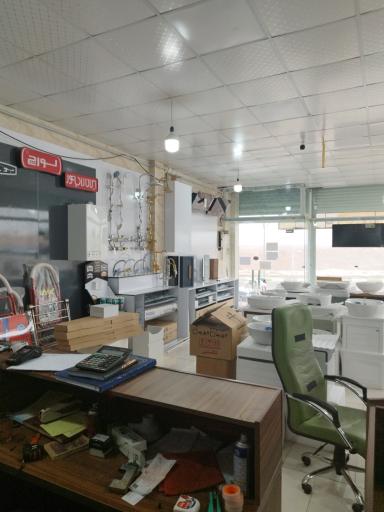 عکس فروشگاه ساختمانی شهاب