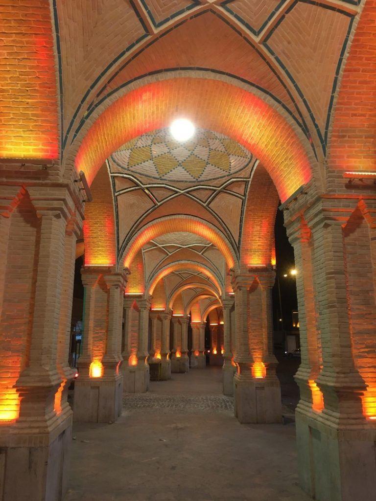 عکس میدان مشتاقیه