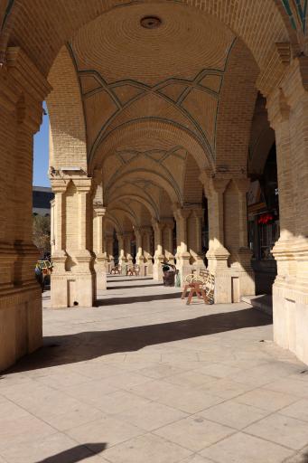 عکس میدان مشتاقیه