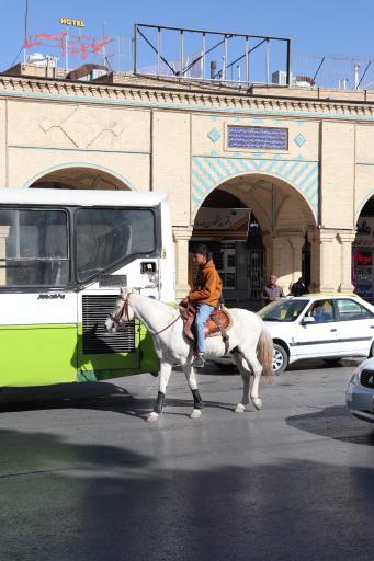 عکس میدان مشتاقیه