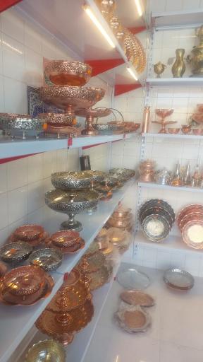 عکس پخش صنایع دستی مسی و برنجی خورشید