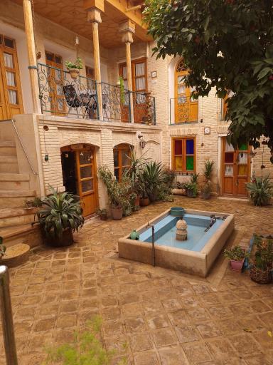 عکس اقامتگاه هشت گنج 
