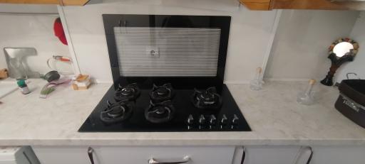 عکس شیشه اجاق گاز تبریز