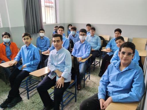 عکس دبیرستان غیردولتی پروفسور حسابی