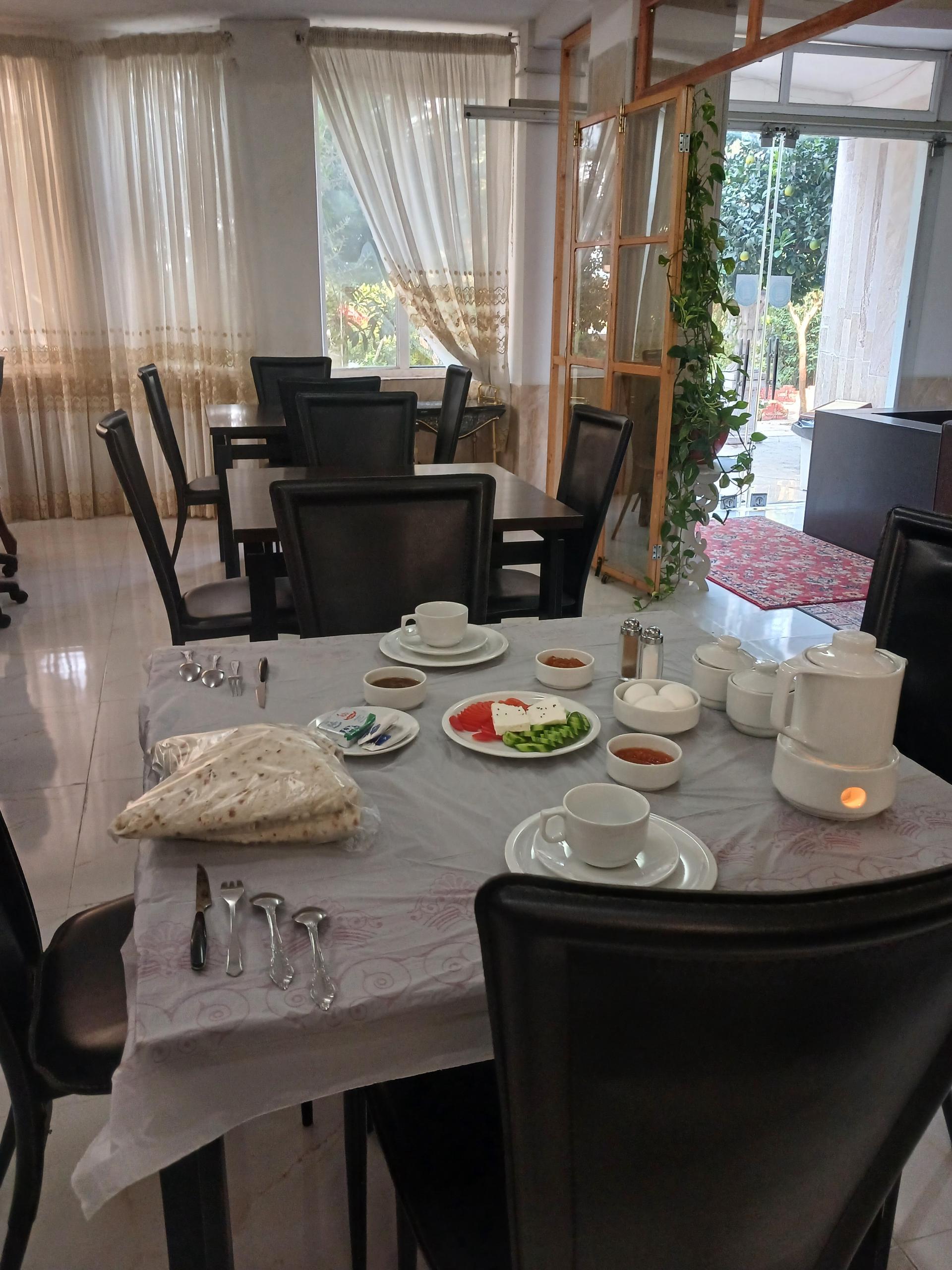 عکس هتل رستوران باغ سرهنگ