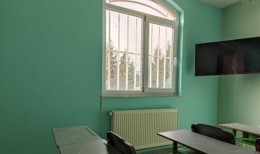 عکس مدرسه ابتدایی دخترانه غیر دولتی هم درس