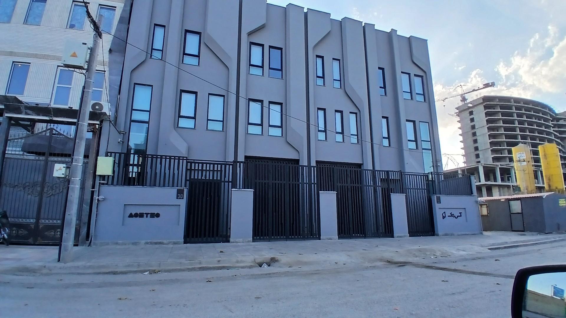 عکس شرکت آسانسور و پله برقی آس تک