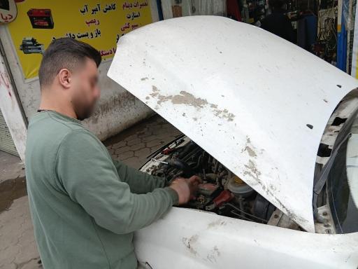 عکس باتری‌ سازی عاطفی