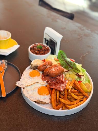 عکس کافه لوانت