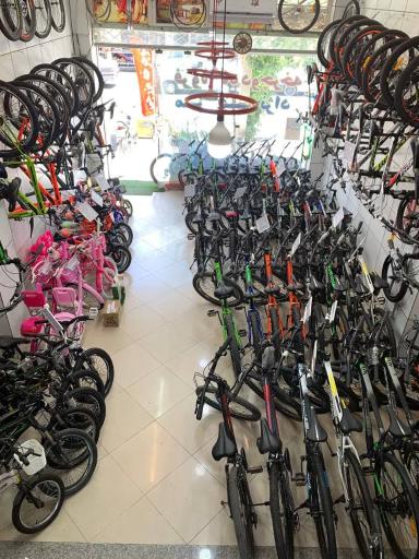 عکس فروشگاه دوچرخه عمو اکبر مزرجی نژاد