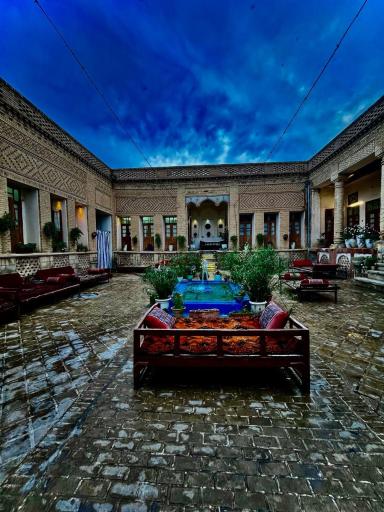 عکس عمارت خانه محسنی ها