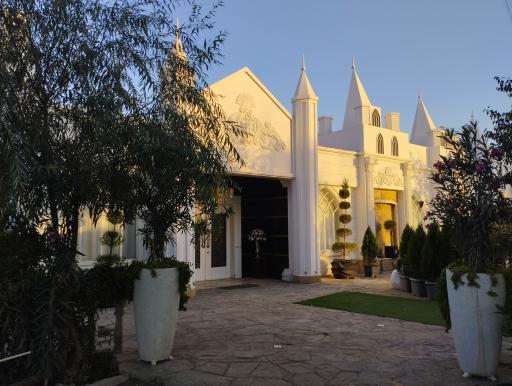 عمارت یوتاب