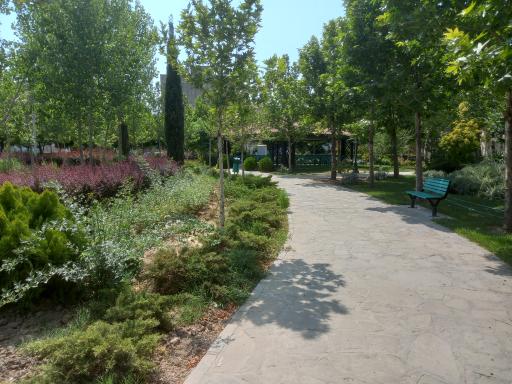 عکس بوستان مادر