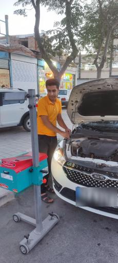 تنظیم نور چراغ با دستگاه