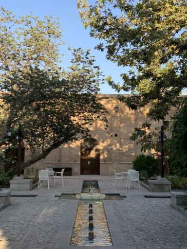 عکس هتل بوتیک قهرمانی