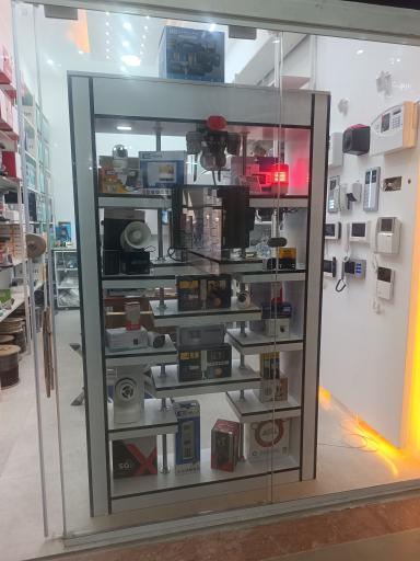 عکس تعمیرگاه دوربین مداربسته