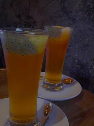 عکس کافه آتا