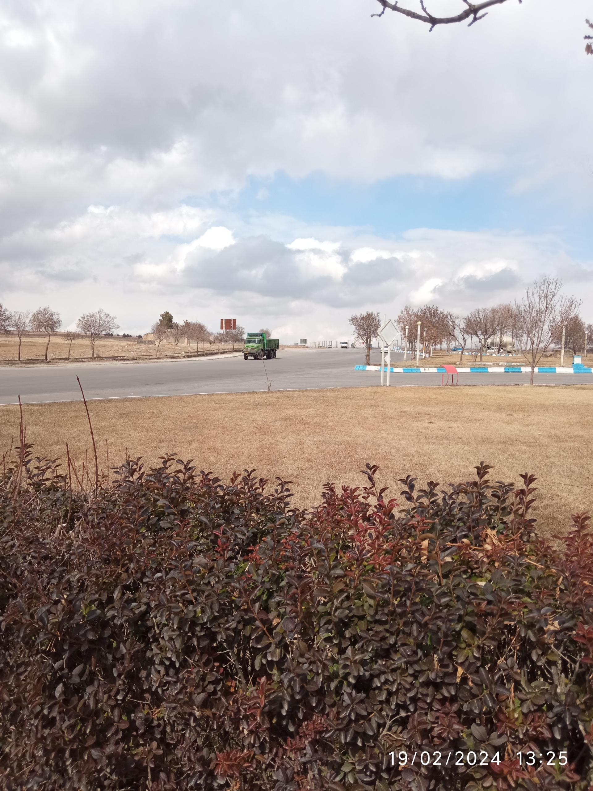 عکس میدان امام حسین(ع)