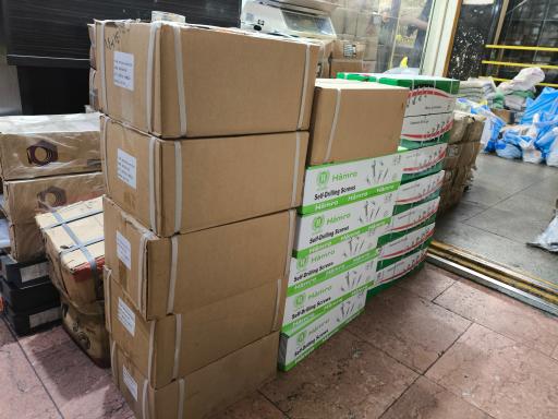 عکس فروشگاه پیچ و مهره حنفی 