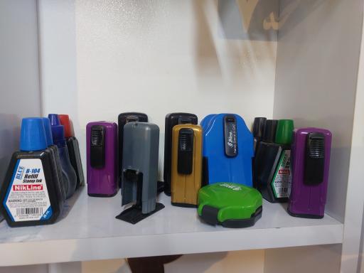 تابلوسازی و مهرسازی رایان