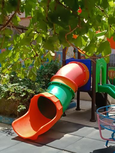 عکس کودکستان فرنام