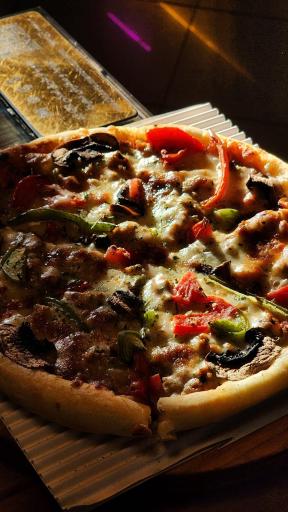 عکس کافی شاپ و فست فود موچی