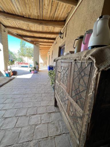 عکس مجموعه بوم‌گردی و سوارکاری پرنیان گلپا