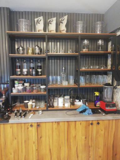 عکس دکتر کافه