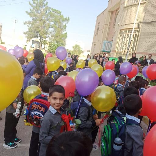 عکس مدرسه ابتدایی پسرانه فرهنگیان