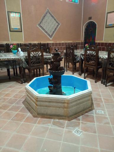 عکس اقامتگاه بومگردی نراقیها