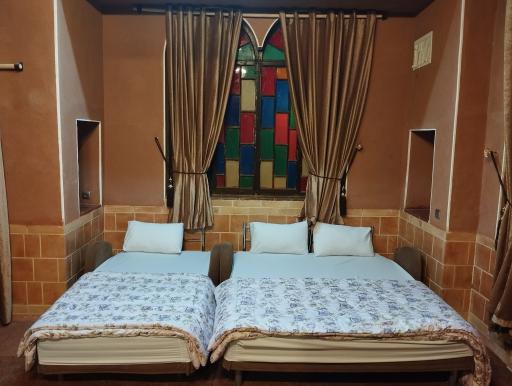 عکس اقامتگاه بومگردی نراقیها