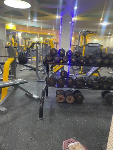 عکس باشگاه بدنسازی فتوحی 
