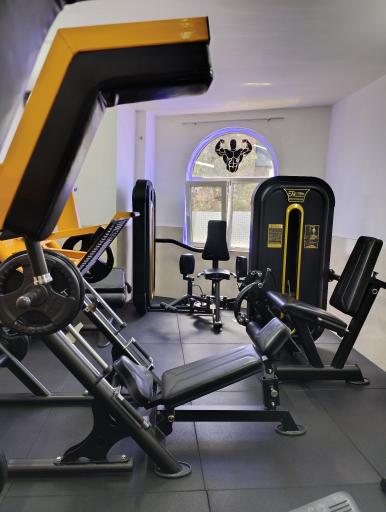 عکس باشگاه بدنسازی ایران