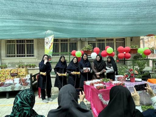 عکس دبیرستان غیر دولتی دخترانه مهر