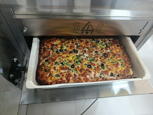 عکس پیتزا و پیتزا بعلبک لما